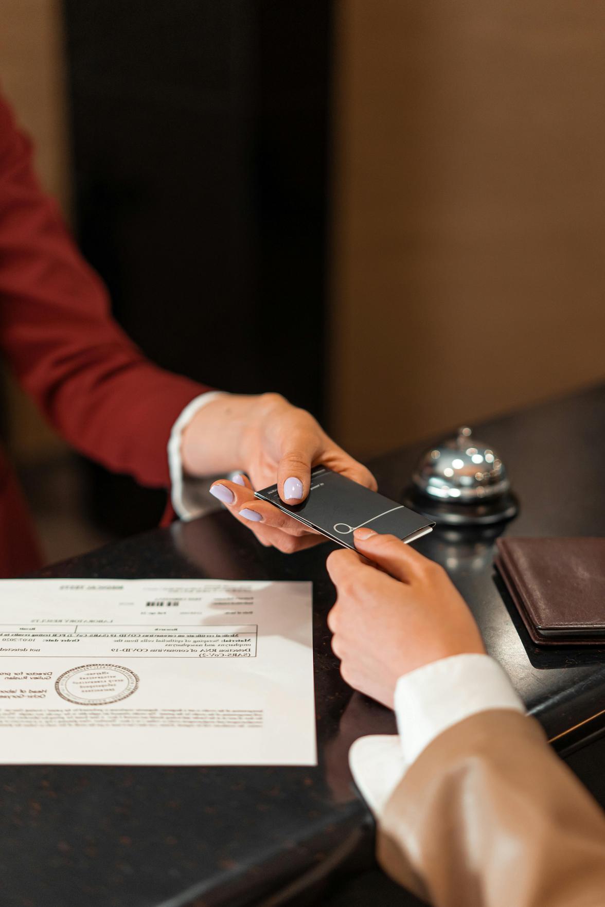 Direitos do Consumidor: Tudo o que Você Precisa Saber sobre Reservas de Hotéis e Restaurantes