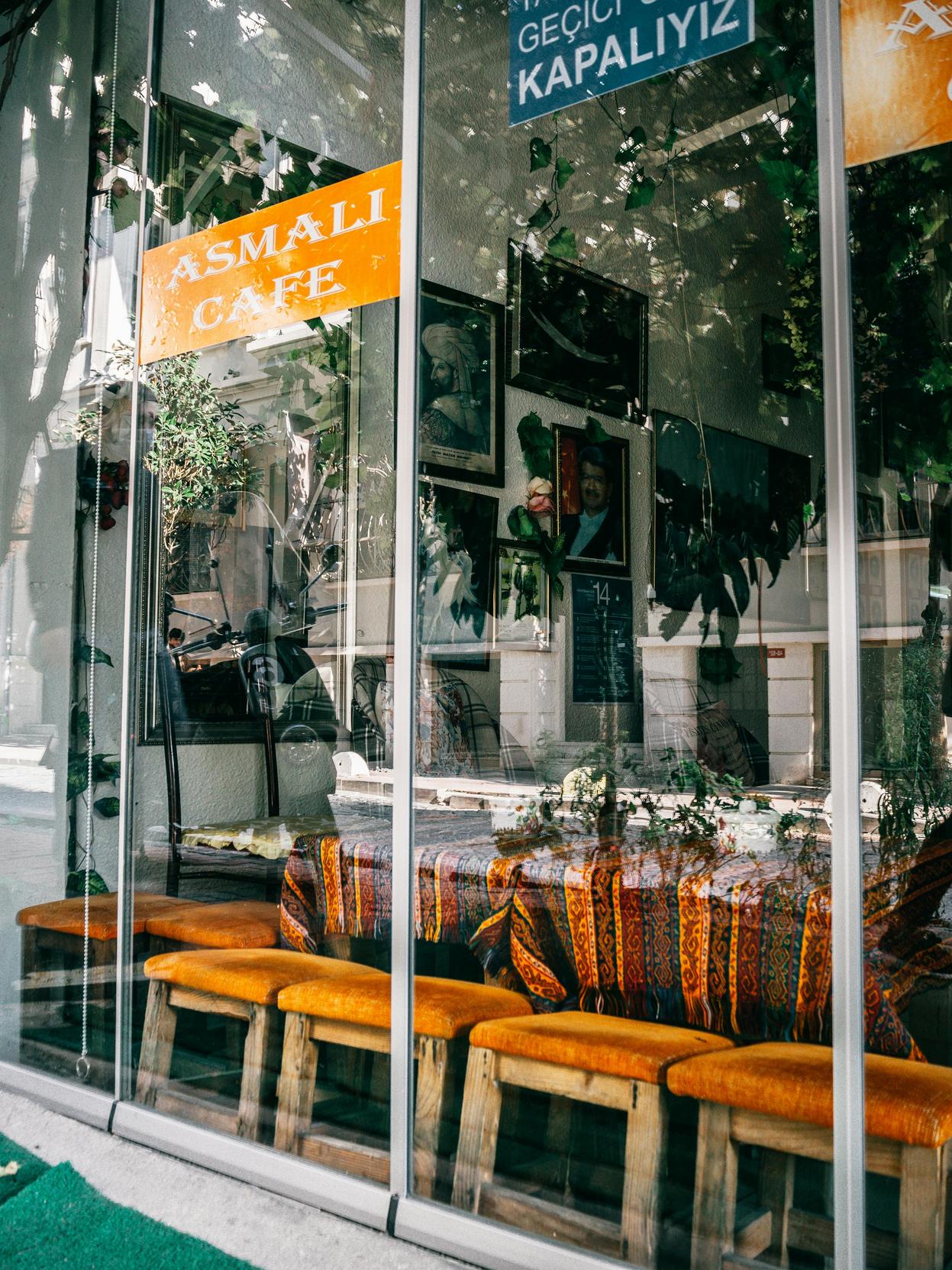 Melhores Imóveis para Hospedagem: Como Escolher o Local Ideal para o Seu Hotel