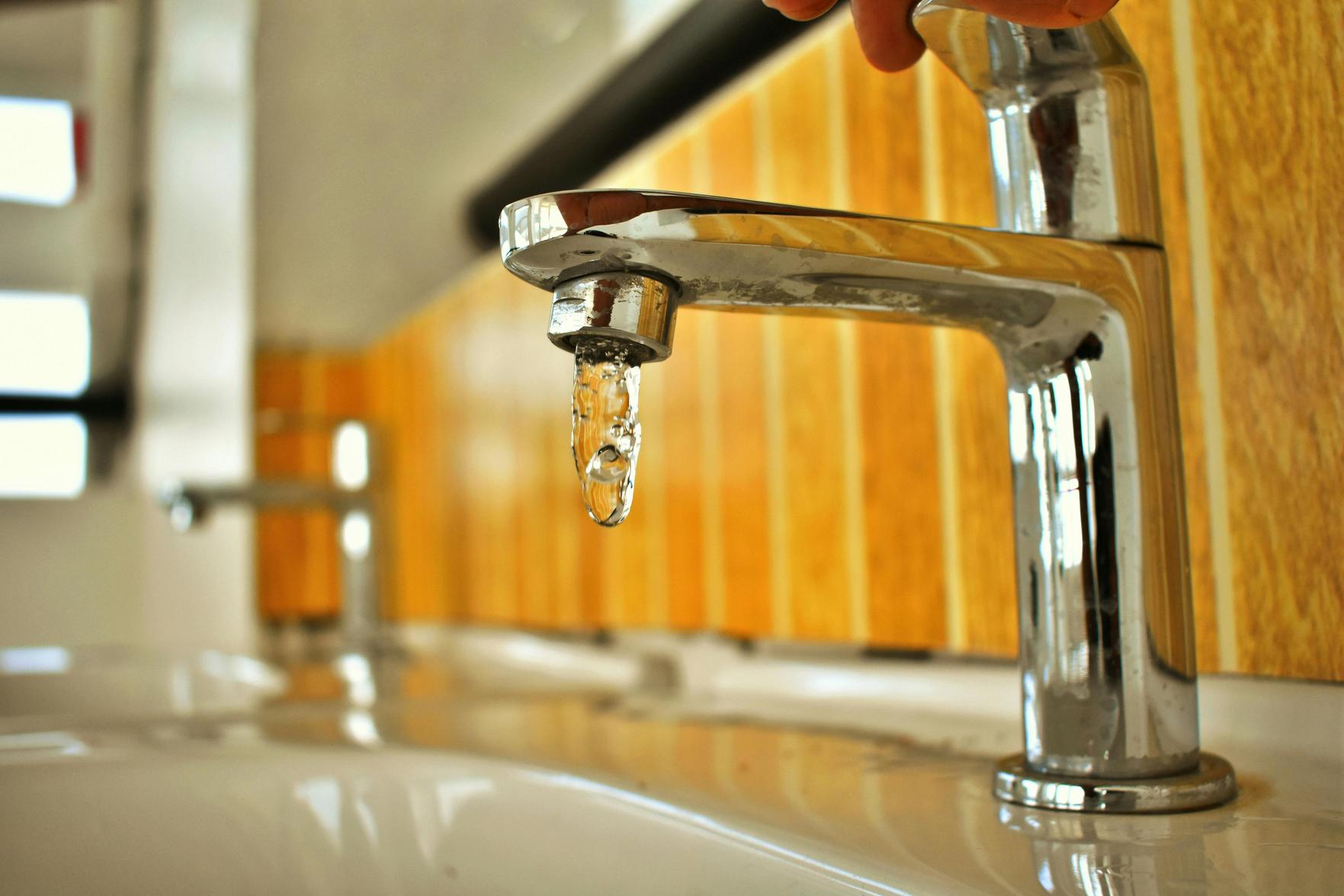Dicas Essenciais de Prevenção de Vazamentos em Casa para Proprietários de Imóveis na Zona Sul